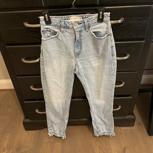 Abercrombie and Fitch mom jeans